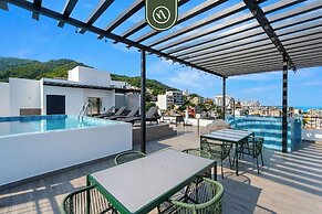 New 1 BR Condo - Rooftop Pool - Oceanview