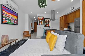 New 1 BR Condo - Rooftop Pool - Oceanview