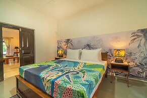 Bird Of Paradise - Ahangama Villa