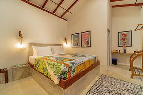 Bird Of Paradise - Ahangama Villa
