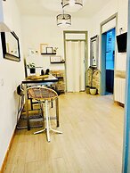 Basic Interior Apartment Sagrada Familia