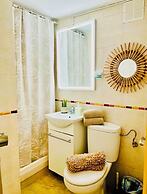 Basic Interior Apartment Sagrada Familia