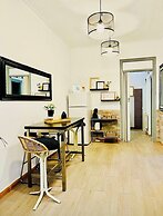 Basic Interior Apartment Sagrada Familia