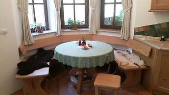 Apartmaji Pod macesnovo streho