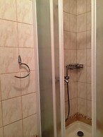 Apartmaji Pod macesnovo streho
