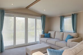 Marton Mere Holiday Village - Holiday Accommodation 17890