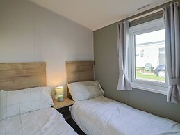 39 Greenlands, Littlesea Holiday Park