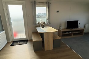 39 Greenlands, Littlesea Holiday Park