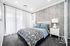 Couples' Haven - 2 Bedrooms