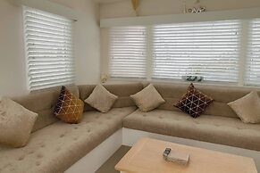 Golden Gate Holiday Centre - Holiday Accommodation 19058