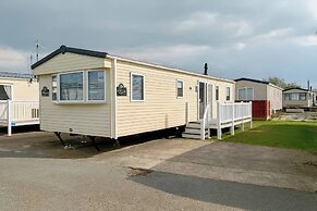 Golden Gate Holiday Centre - Holiday Accommodation 19058