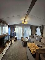 145 Woodside View