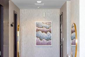 Lavish 3BR Besides Burj Khalifa and Fountain view