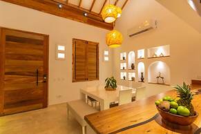 Casa Bali Castillo View Private Pool & R