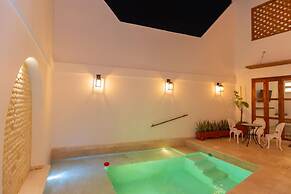 Casa Bali Castillo View Private Pool & R