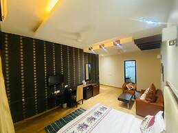 Hotel Amazone Residency DLF Phase 3