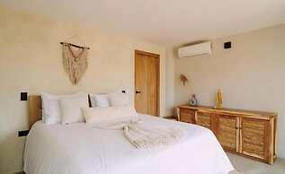 VelaNova Paradise - HotelRetreat