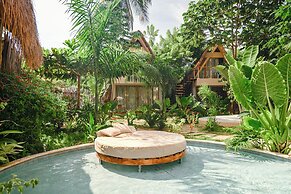 VelaNova Paradise - HotelRetreat