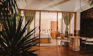VelaNova Paradise - HotelRetreat