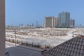 Jumeirah Golf Estates Sleeps 2 With Balcony Views