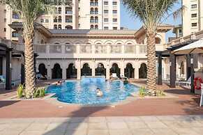 Jumeirah Golf Estates Sleeps 2 With Balcony Views