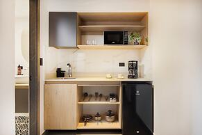 Hotel Attic 33