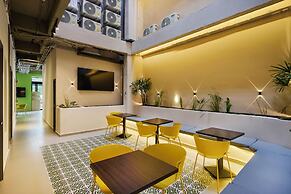 Hotel Attic 33