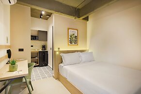 Hotel Attic 33