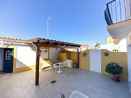 Casa Alagoinha by Umbral