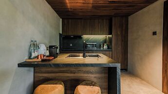 Piece Lio Managed by H Hospitality