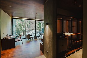 Piece Lio Managed by H Hospitality