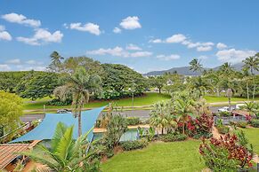 Tropical Comfort Pool and Esplanade View