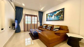 Valley 41 - 2 bdr Private Villa Near Phuket Town