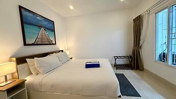 Valley 41 - 2 bdr Private Villa Near Phuket Town