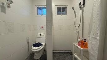 Valley 41 - 2 bdr Private Villa Near Phuket Town