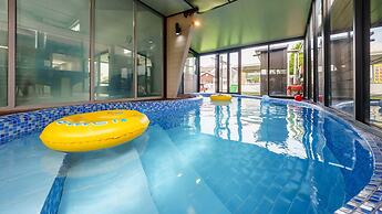 Beyand Private Pool Villa Pension, Daebu