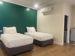 Natcha Hotel and Residence Chumphon
