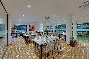 Ahuja Residency GCR