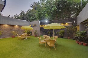 Ahuja Residency GCR
