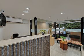 Ahuja Residency GCR