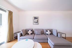 Tyms Comfortable 2BR 1BA Apt Xujiahui