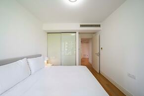 Tyms Stylish 1BR 1BA Apt Xujiahui Center