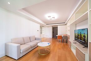 Tyms Stylish 1BR 1BA Apt Xujiahui Center