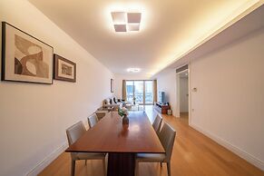 Tyms Family 2BR 1BA Apt Xujiahui Center