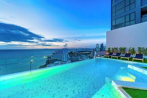 Sea View High Floor - Breathtaking Views