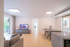 Tyms Stylish 3BR 2BA Apt Xujiahui Shops