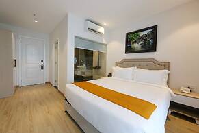 RHM Luxury Hotel and Suite