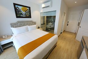 RHM Luxury Hotel and Suite