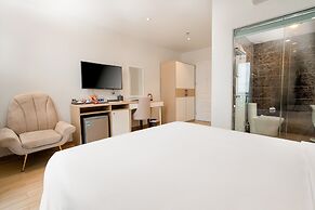 RHM Luxury Hotel and Suite