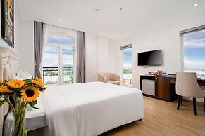 RHM Luxury Hotel and Suite